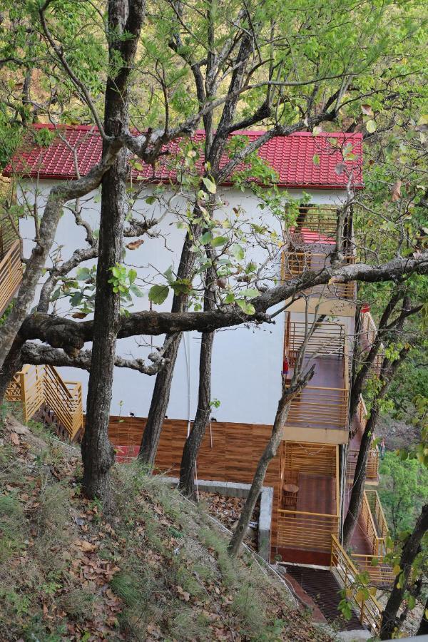 Suryoday Resort Lansdowne Zewnętrze zdjęcie